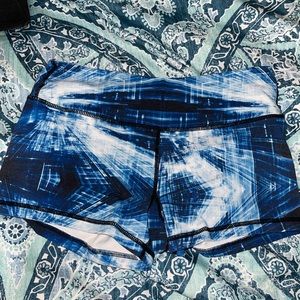 Savage barbell shorts